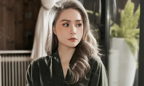 Bất ngờ cuộc sống của Đoàn Di Băng trước khi vướng ồn ào