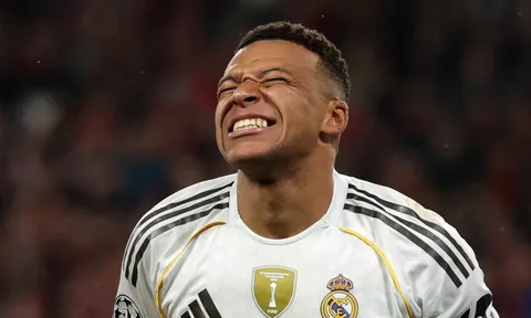 Rooney: 'Real Madrid nghèo nàn, thiếu ý tưởng'