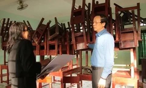 Thứ trưởng Phạm Ngọc Thưởng: Linh hoạt kế hoạch dạy bù cho học sinh sau lũ