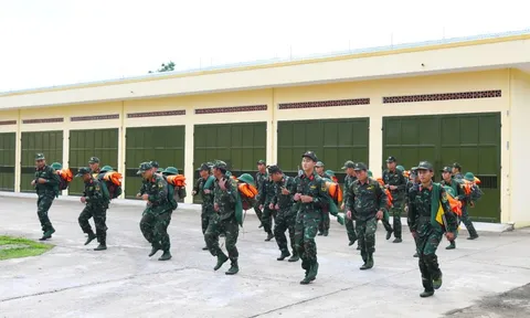 Lãnh đạo Quân khu 5 trực tiếp chỉ đạo ứng phó bão Kalmaegi tại các địa phương