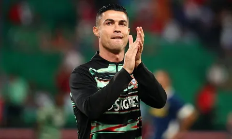 Thứ đắt tiền nhất Ronaldo từng mua