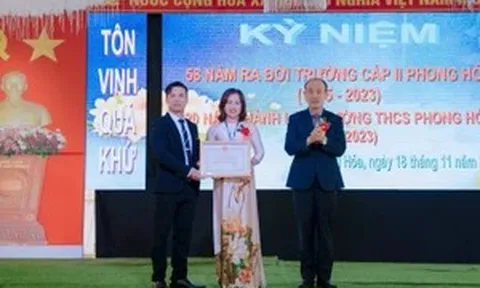 Ngôi trường ‘gieo hạt giống’ tri thức cho bao học sinh bên dòng sông Gianh