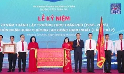 Trường THCS Trần Phú kỷ niệm 70 năm ngày thành lập