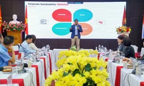 SANDBOX 2025: Đổi mới tư duy quản trị để thích ứng kỷ nguyên chuyển đổi kép