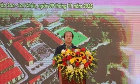 Bước đột phá, thay đổi căn bản, toàn diện giáo dục vùng biên giới