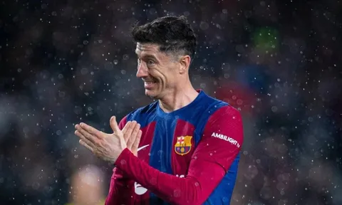 Bến đỗ gây sốc của Lewandowski