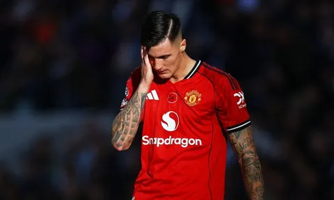 Cú sốc kép với MU