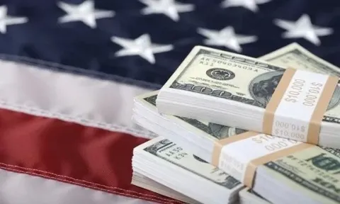 Thuế quan mang lại nguồn thu lớn chưa từng có, mỗi người Mỹ có thể nhận 2.000 USD