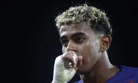 Yamal gây tranh cãi dữ dội