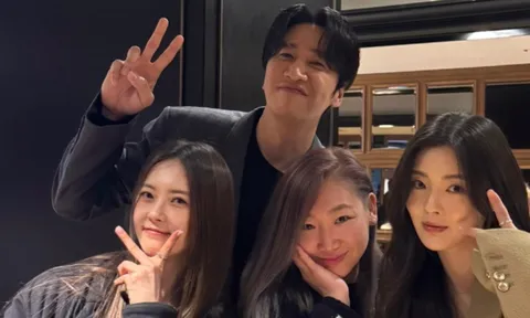 Ảnh hiếm của cặp đôi diễn viên đình đám đã âm thầm hẹn hò 9 năm