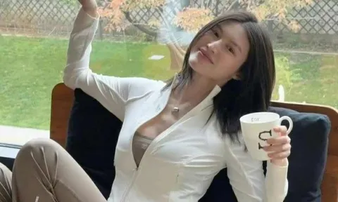 Siêu mẫu U40 khoe thân hình nóng bỏng, đẹp mướt mắt sau khi bí mật sinh con cho thiếu gia tập đoàn nghìn tỷ