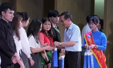 Nỗ lực thu hút học sinh giỏi vào ngành sư phạm