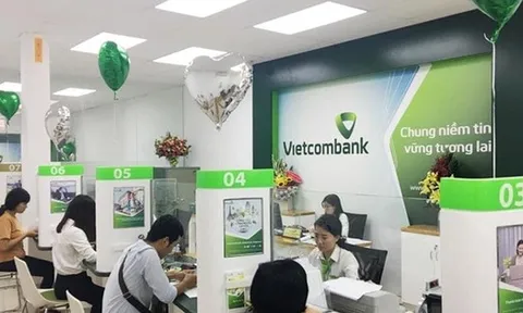 "Ông lớn" Vietcombank tăng lãi suất của hàng loạt dòng thẻ