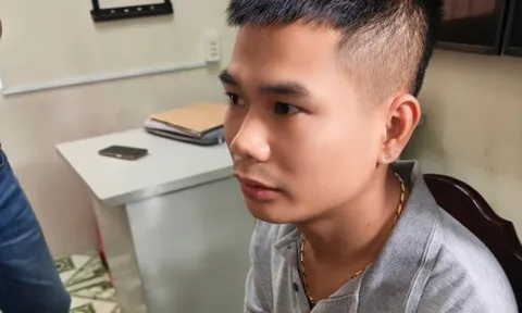 Khởi tố nhóm cho vay qua tài khoản iCloud iPhone, lượng tiền giao dịch trên 30 tỷ đồng