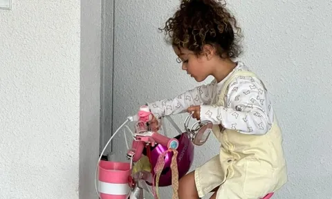 Con gái Ronaldo gây chú ý