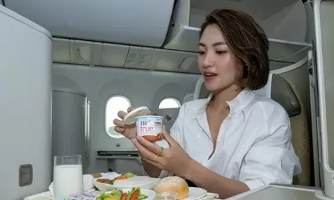 Trải nghiệm sản phẩm cao cấp, hoàn toàn từ thiên nhiên của TH trên các chuyến bay Vietnam Airlines