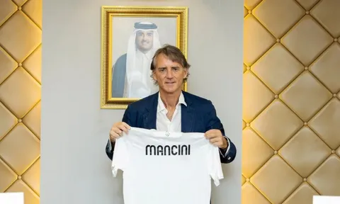 Mức lương hậu hĩnh của Mancini ở châu Á