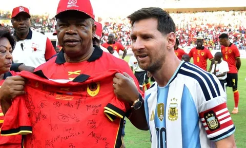 Bàn thắng lịch sử của Messi