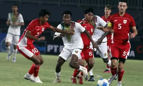 U23 Indonesia thảm bại trên sân nhà