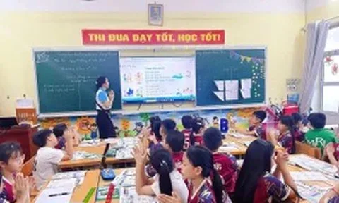 Trường Nguyễn Bỉnh Khiêm sôi nổi chào mừng 43 năm Ngày Nhà giáo Việt Nam