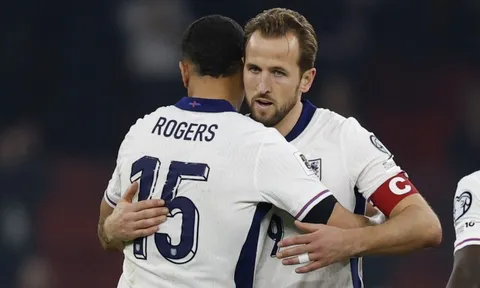 Kane vượt mặt Pele