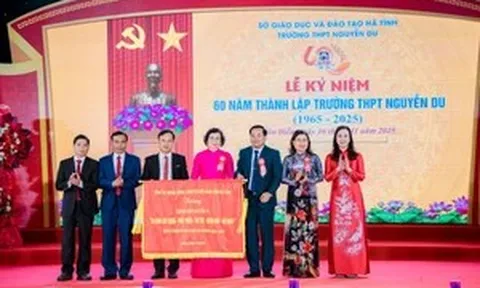 60 năm bền bỉ sứ mệnh trồng người bên dòng Lam