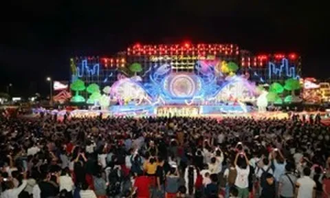 Khai mạc Ngày hội Cua Cà Mau 'Hương rừng - Vị biển'