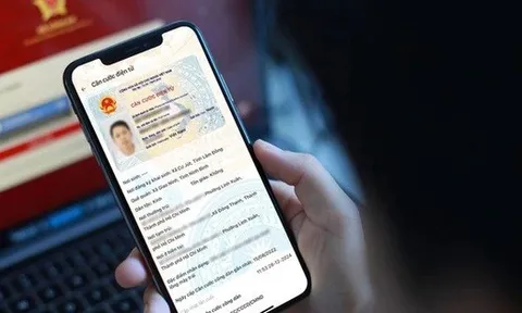 Một ngân hàng cho phép sử dụng VNeID để thay thế CCCD bản cứng khi đến giao dịch tại quầy