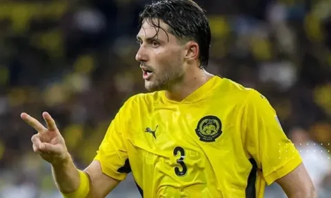 Tiết lộ gây sốc về trung vệ nhập tịch Malaysia