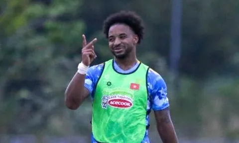 HLV Kim Sang-sik sẽ để Xuân Son đá chính