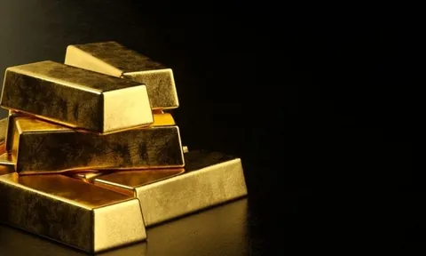 Giá vàng hôm nay 20/11/2025 tăng mạnh sau khi 'đổ đèo', tâm lý rủi ro lan rộng, SJC chạm 151 triệu đồng/lượng