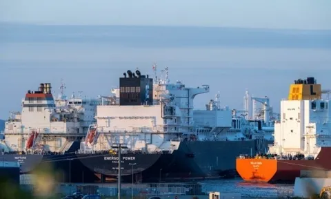 Serbia lo lắng về hợp đồng với Gazprom, Nga khẳng định không để Belgrade thiếu khí đốt