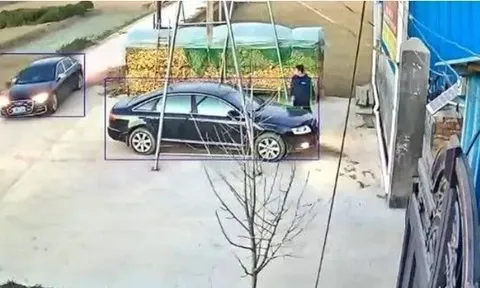 Trung Quốc: Đoàn xe đón dâu lạc đường do sương mù