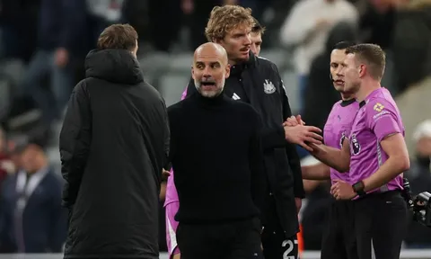 Guardiola nổi giận sau trận thua Newcastle