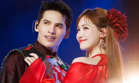 Hòa Minzy 'gây bão' mạng với loạt ảnh 'tình bể bình' bên một sao nam Vbiz