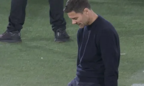 Hình ảnh gây chú ý của Alonso