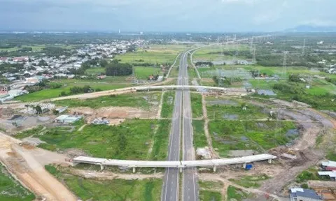 Phó Thủ tướng yêu cầu tranh thủ thời tiết, tăng ca đưa Vành đai 3 về đích 19/12