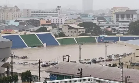 Sân tổ chức SEA Games 33 chìm trong lũ lụt