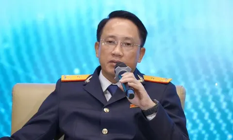 "Người bán hàng ngoài chợ tay dao, tay thớt, thời gian đâu để ghi chép doanh số, dù nhớ rất giỏi, nhẩm rất nhanh"