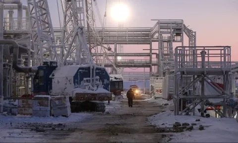Lý do Nga bán LNG cho Trung Quốc với mức 'đại hạ giá'