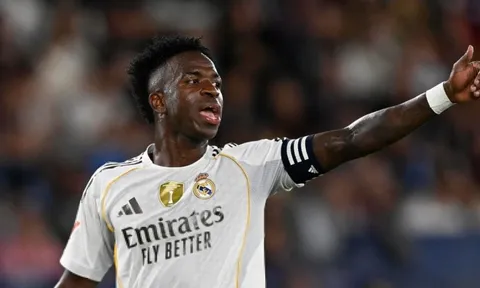 Vinicius dọa ra đi vì xung đột với Alonso