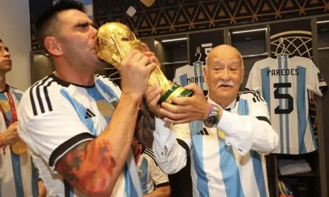 Cuộc điện thoại định mệnh giúp Messi khoác áo Argentina