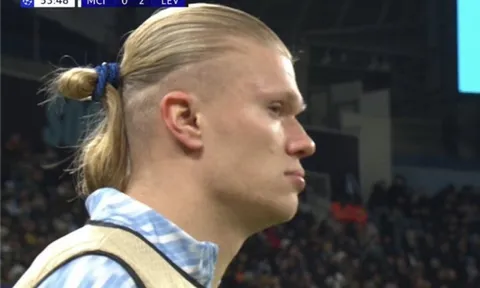 Biểu cảm gây chú ý của Haaland