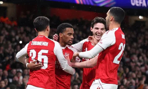 Arsenal lần đầu thắng Bayern tại Champions League sau 10 năm