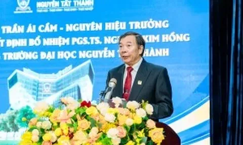 PGS.TS Nguyễn Kim Hồng làm hiệu trưởng Trường ĐH Nguyễn Tất Thành