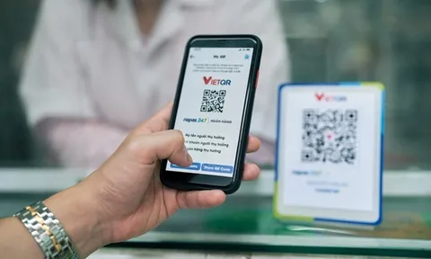 Một ngân hàng thông báo: Thu phí chuyển tiền nhanh 24/7, áp dụng từ đầu tháng 12