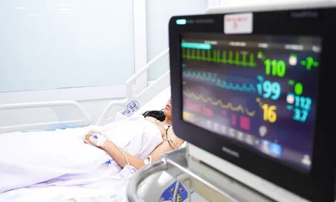 Tin mới tình hình sức khoẻ 2 nạn nhân sống sót trong vụ cháy quán ăn ở TP.HCM 0