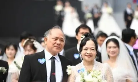 Vietnam Happy Fest 2025 mở màn rộn ràng tại Hồ Gươm