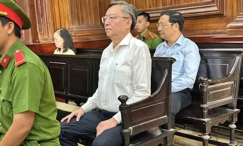 Vụ Nguyễn Thị Thanh Nhàn “thông thầu”: 2 cựu lãnh đạo Sở GD&ĐT Tp.HCM nhận sai nhưng nói "không hưởng lợi"