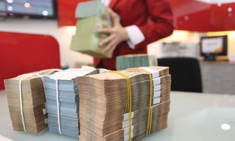 Lý do ngân hàng ồ ạt 'bơm vốn'